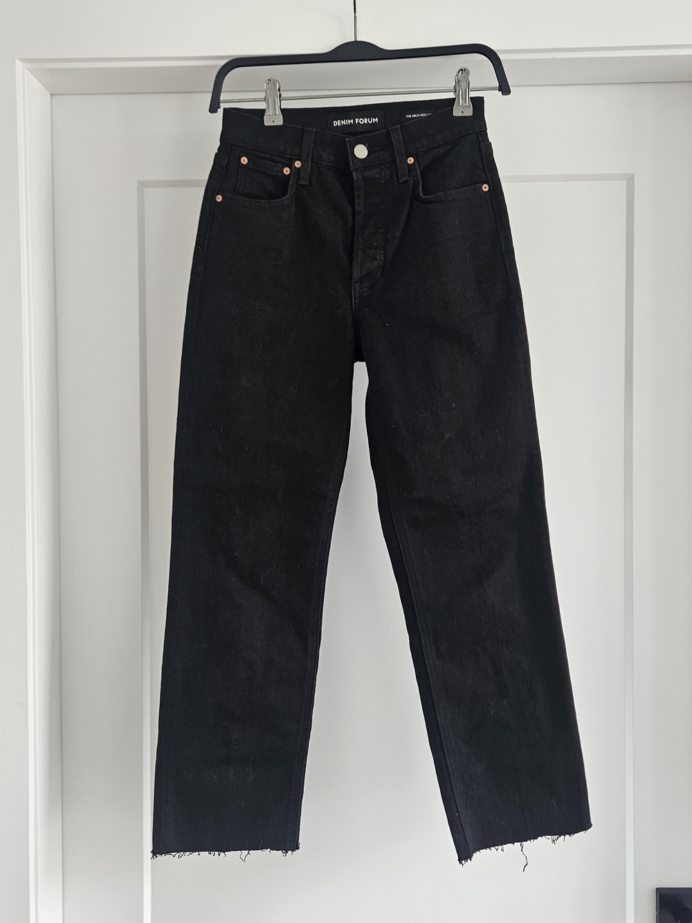 Denim Forum The Arlo High Rise Straight Leg Jeans with Raw Hem 24W 26L